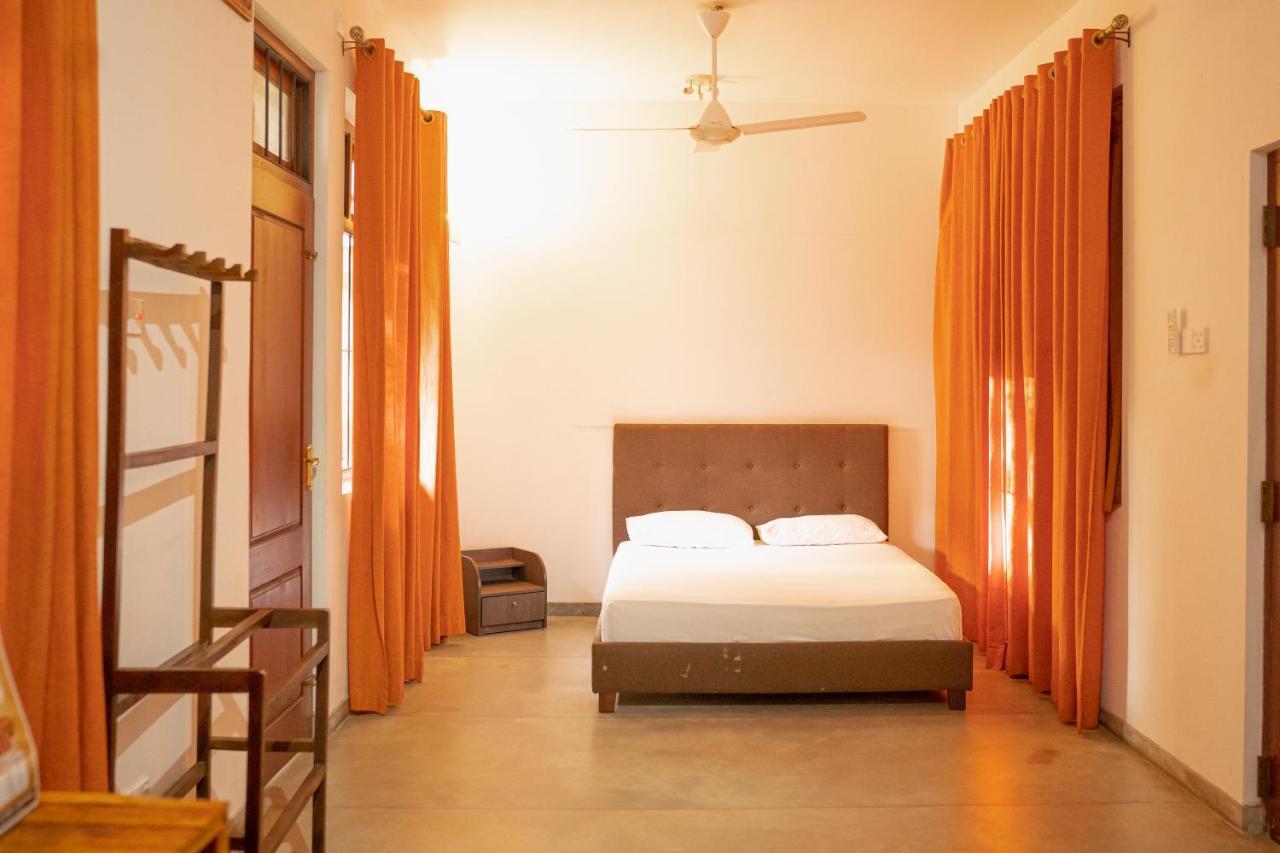 Battaramulla Boutique Villa Sri Jayewardenepura Kotte Exterior photo