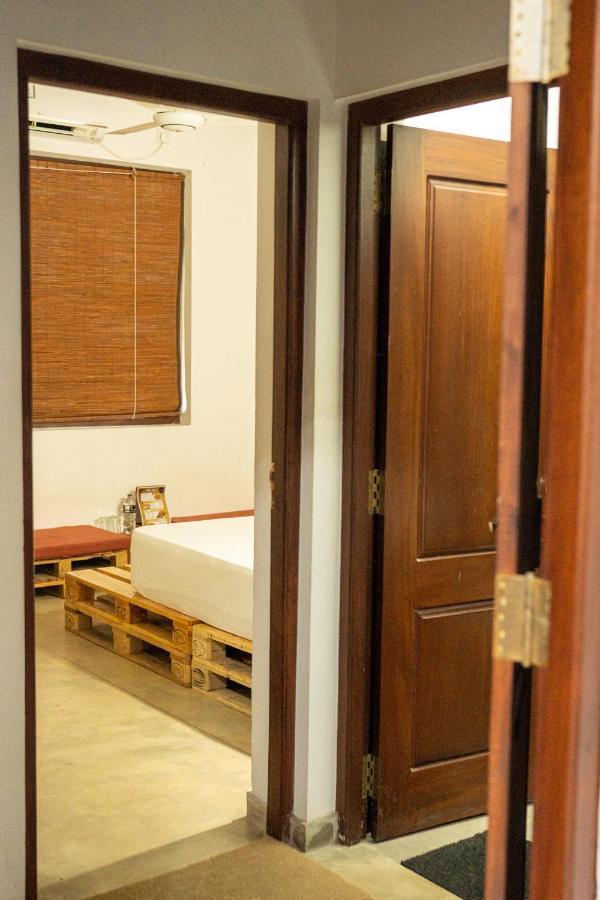 Battaramulla Boutique Villa Sri Jayewardenepura Kotte Exterior photo